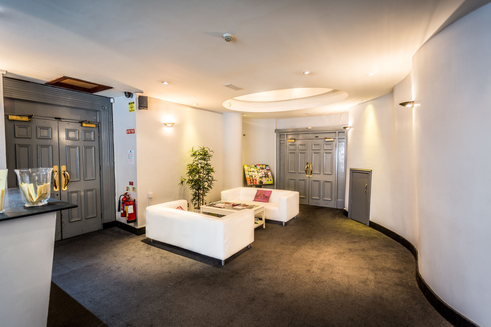 The Kildare Street Hotel By Thekeycollections Дъблин Екстериор снимка