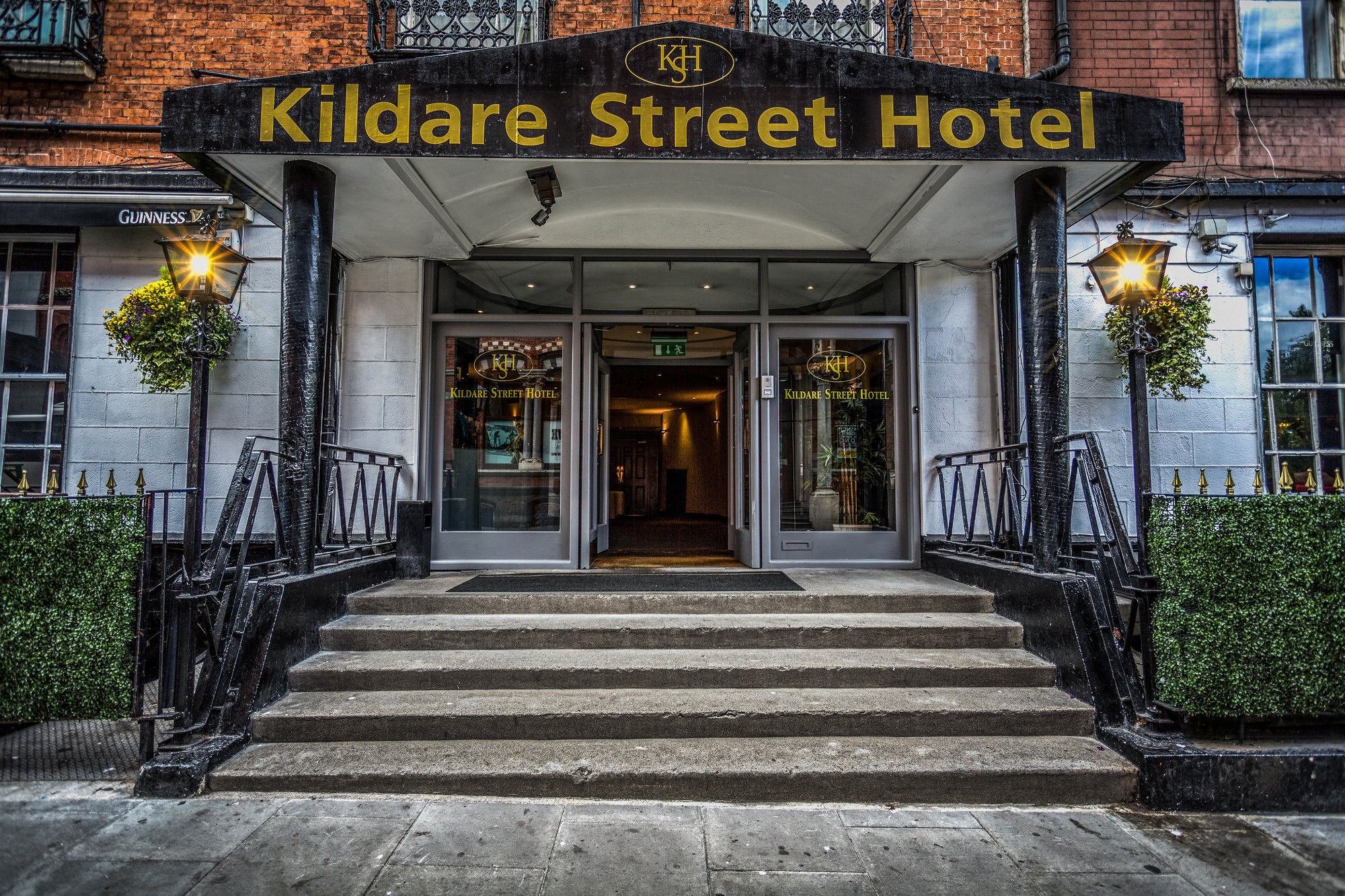 The Kildare Street Hotel By Thekeycollections Дъблин Екстериор снимка