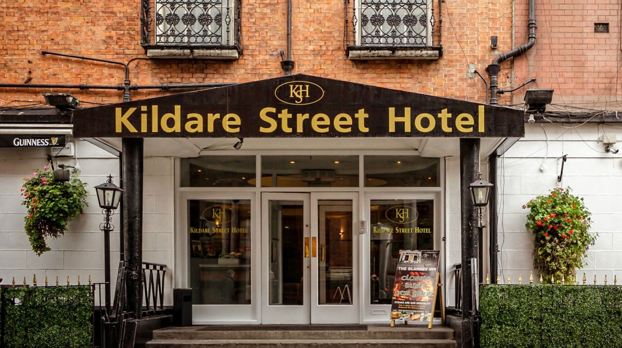 The Kildare Street Hotel By Thekeycollections Дъблин Екстериор снимка